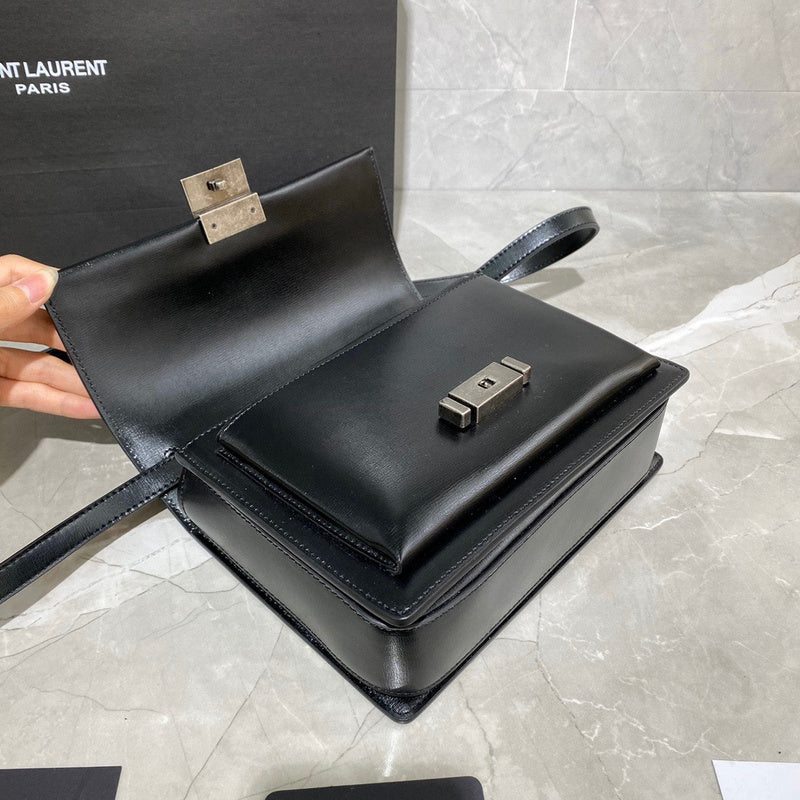 Luxe Touch - SLY Bags 069