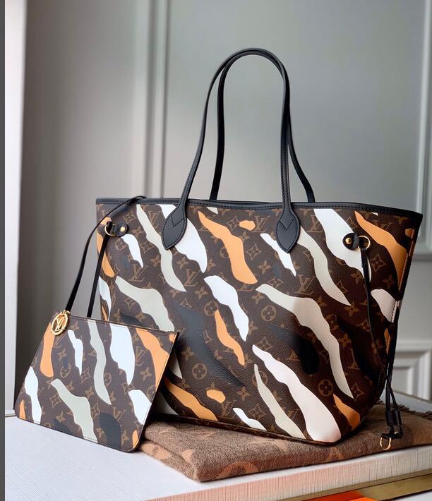 Luxe Touch Bags -   3049