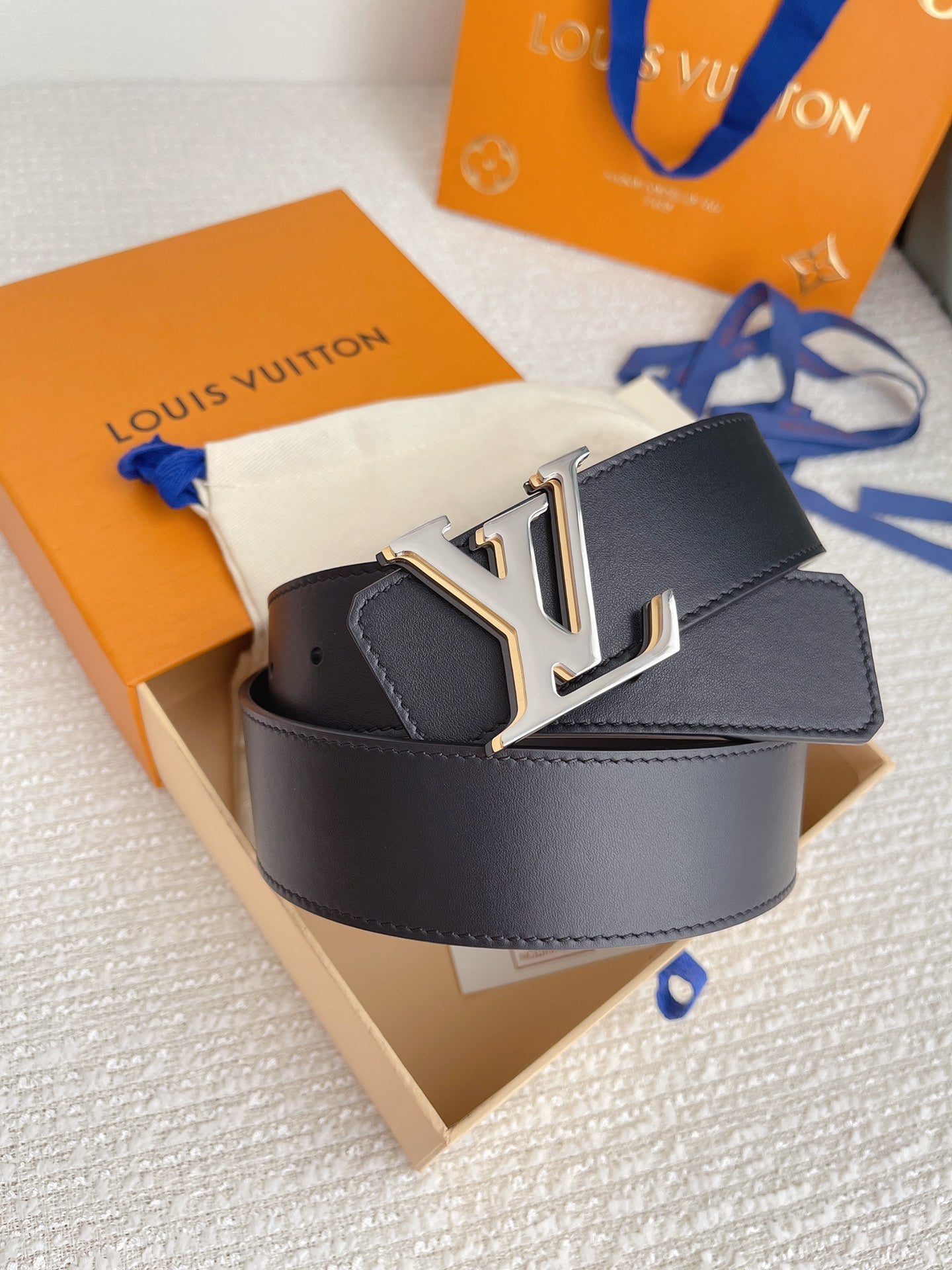 LTB  -Luxury  LUV  BELTS 030