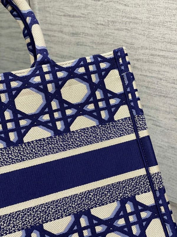 LTB - Luxe Touch Bags - 033