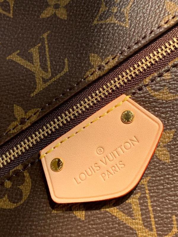 Luxe Touch Bags -   2623