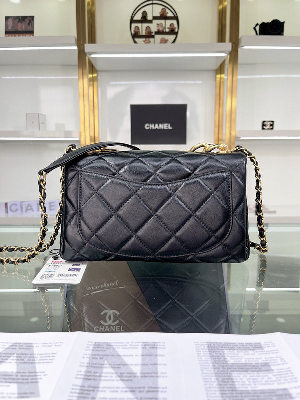 Luxe Touch Bags 

 -  Bags - 3021