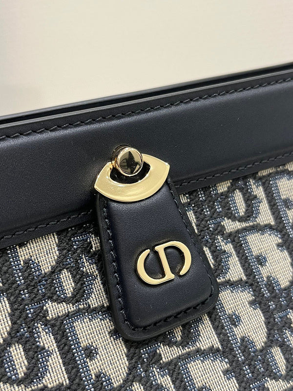LTB - Luxe Touch Bags - 772