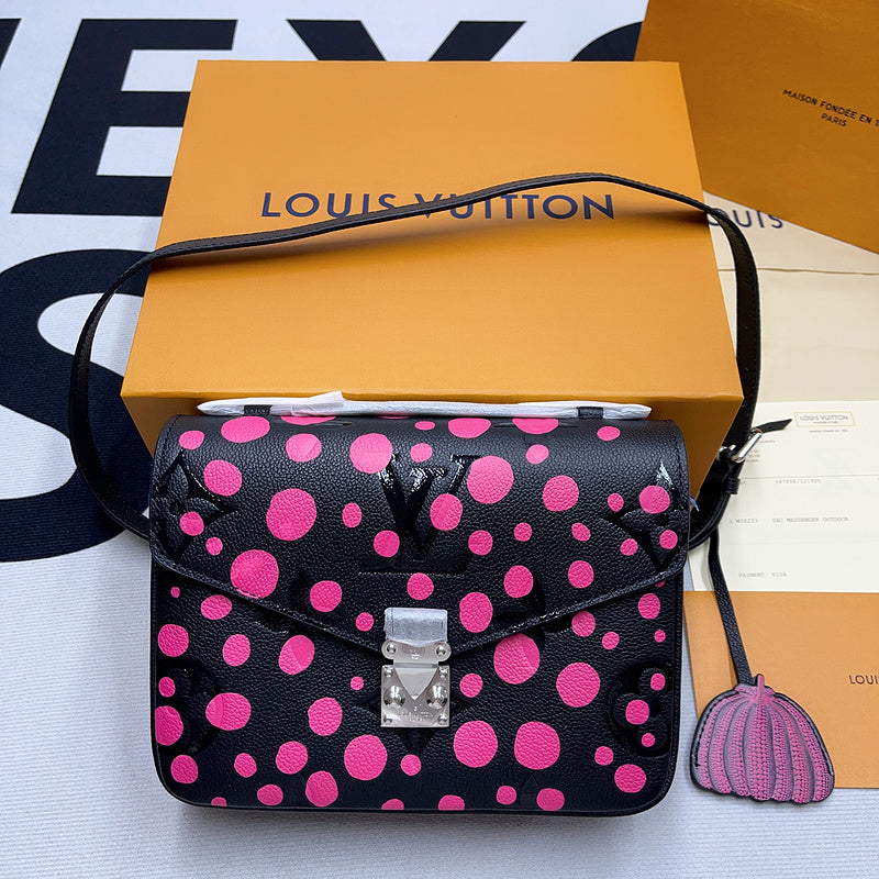 LTB - LUV Bags - 439