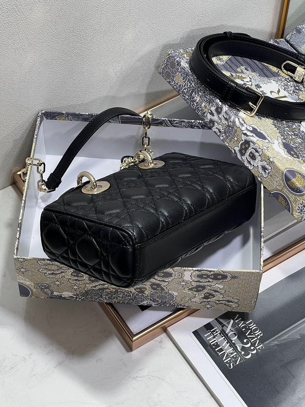 LTB - Luxe Touch Bags - 701