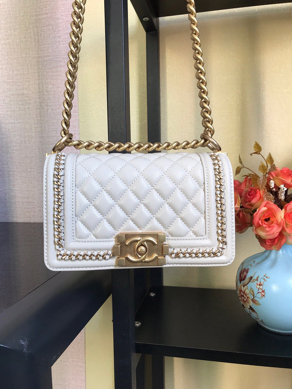 Luxe Touch Bags 

 -  Bags - 3499