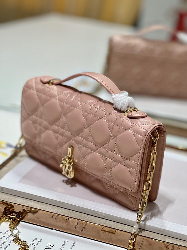 LTB - Luxe Touch Bags - 1405
