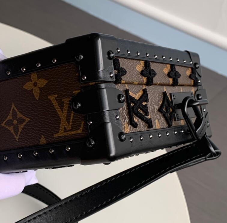 Luxe Touch Bags 

 - LTB Bags - 2492
