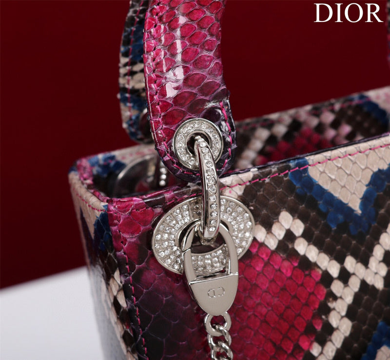 LTB - Luxe Touch Bags - 1700