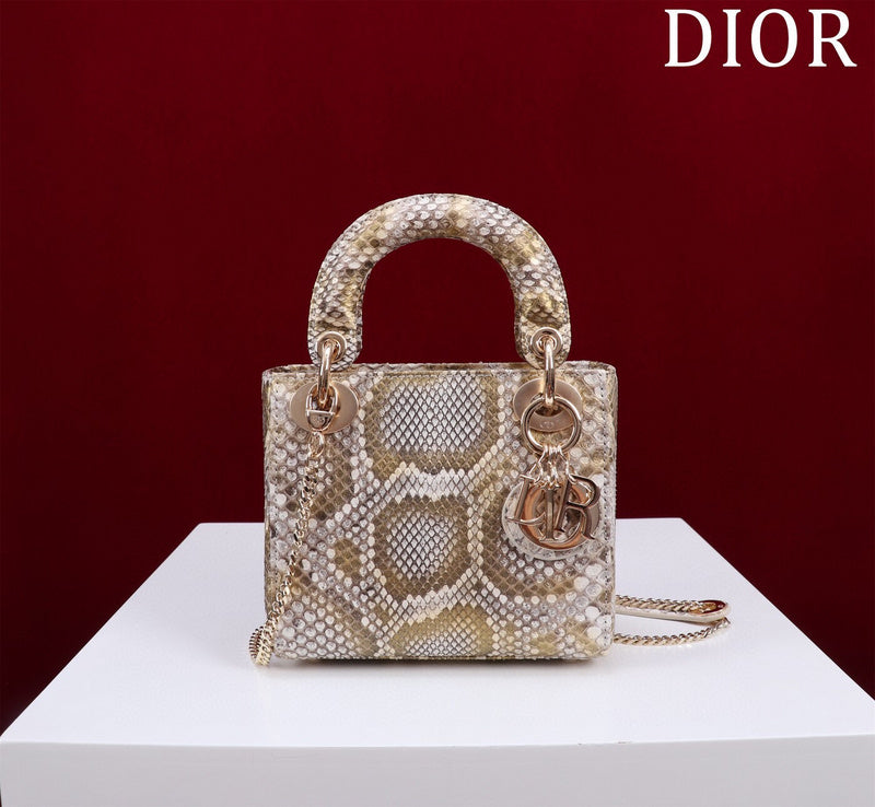 LTB - Luxe Touch Bags - 101
