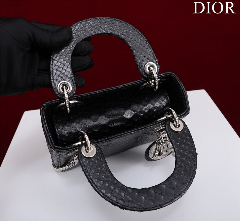 LTB - Luxe Touch Bags - 1683