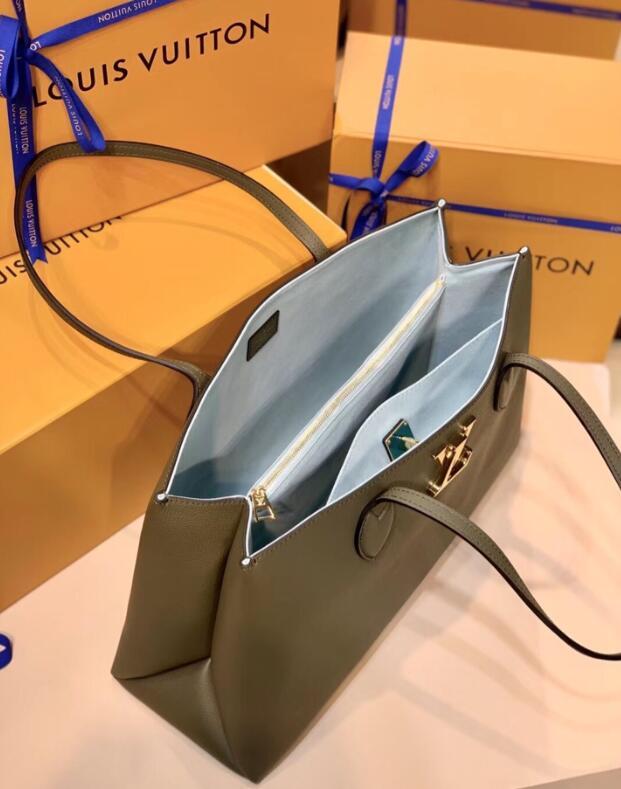 Luxe Touch Bags -   2413