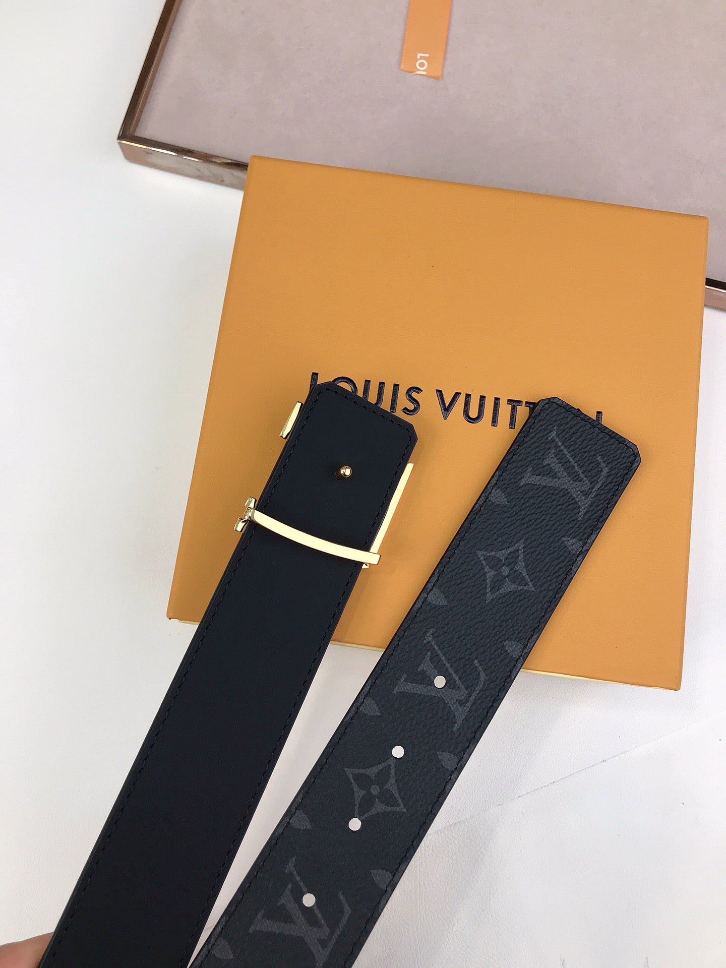 LTB  -Luxury  LUV  BELTS 001