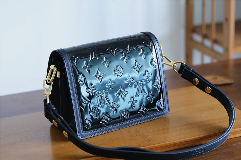 Luxe Touch Fashion LTB-bags - 8130
