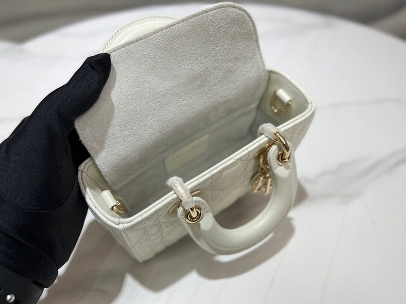 LTB - Luxe Touch Bags - 1950