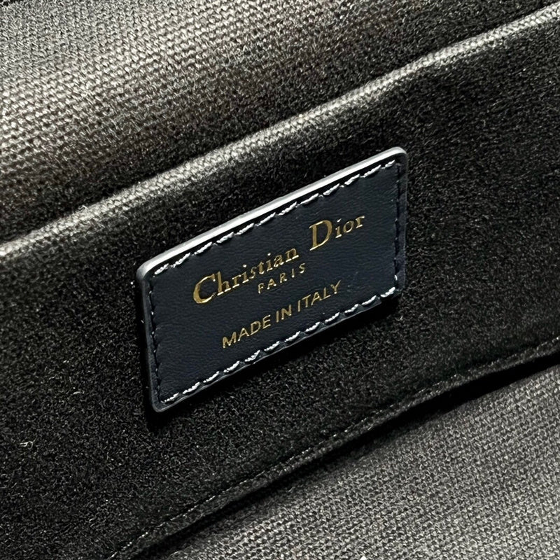LTB - Luxe Touch Bags - 588
