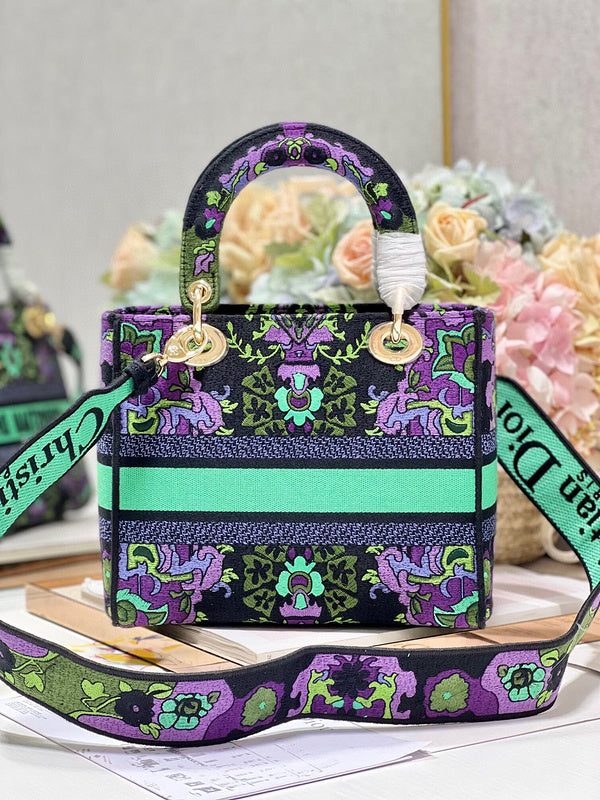 LTB - Luxe Touch Bags - 395