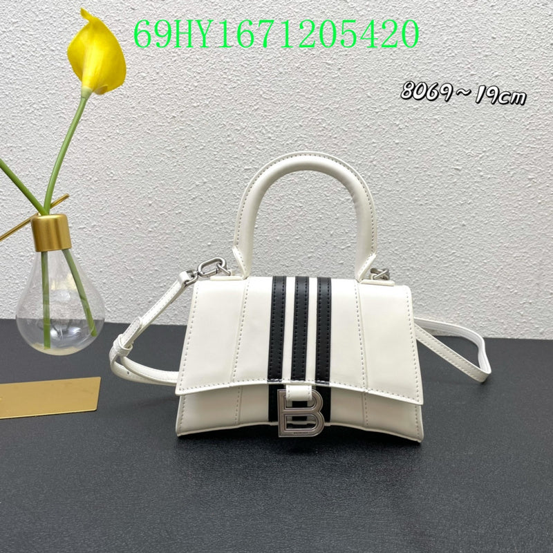 Luxe Touch Fashion - BGA Bags - 1954