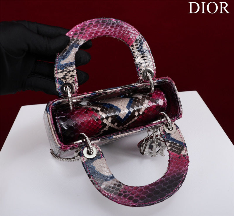 LTB - Luxe Touch Bags - 1700