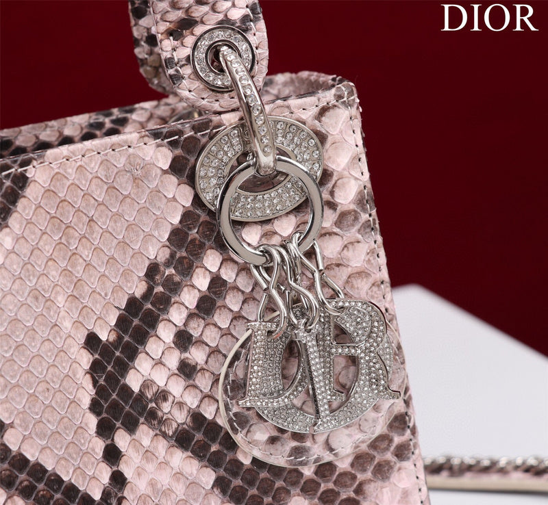 LTB - Luxe Touch Bags - 1695