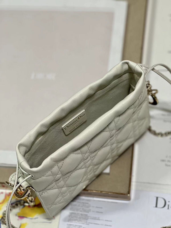 LTB - Luxe Touch Bags - 1627