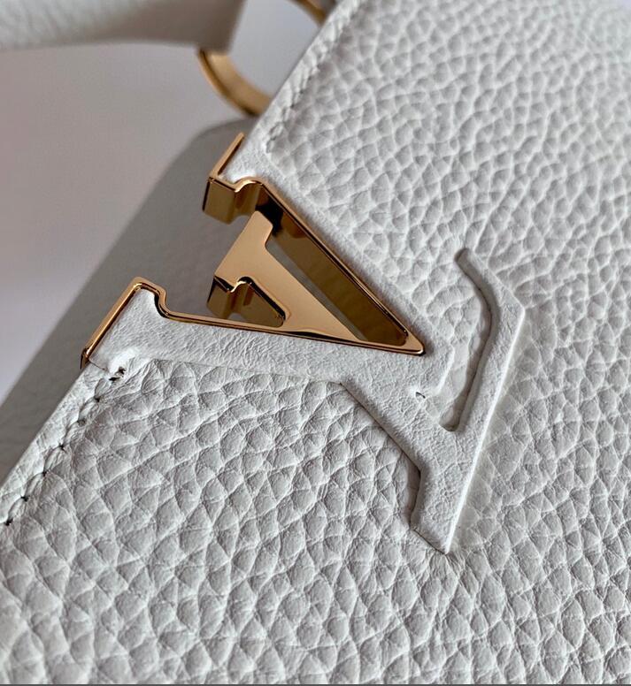 Luxe Touch Bags -   2931