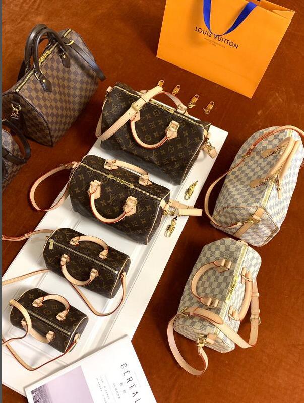Luxe Touch Bags -   2736