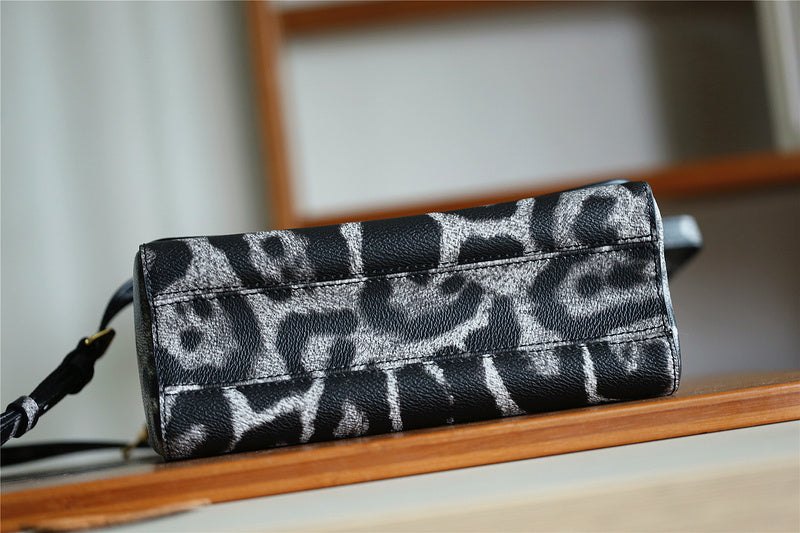 Luxe Touch Fashion LTB-bags - 8506