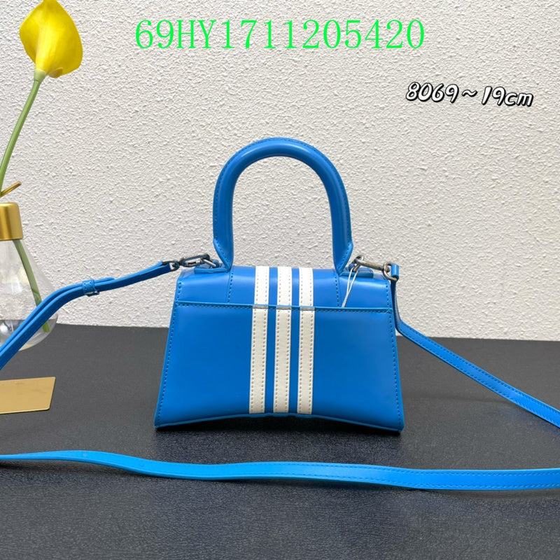 Luxe Touch Fashion - BGA Bags - 1943