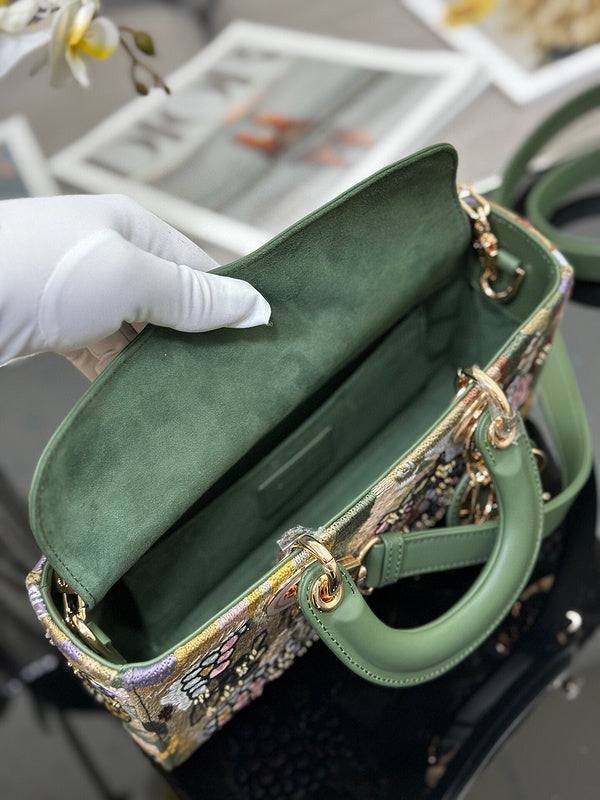 LTB - Luxe Touch Bags - 235