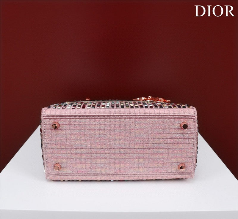 LTB - Luxe Touch Bags - 2015