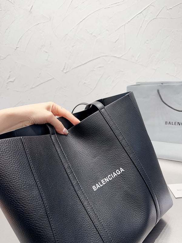 Luxe Touch Fashion - BGA Bags - 1597