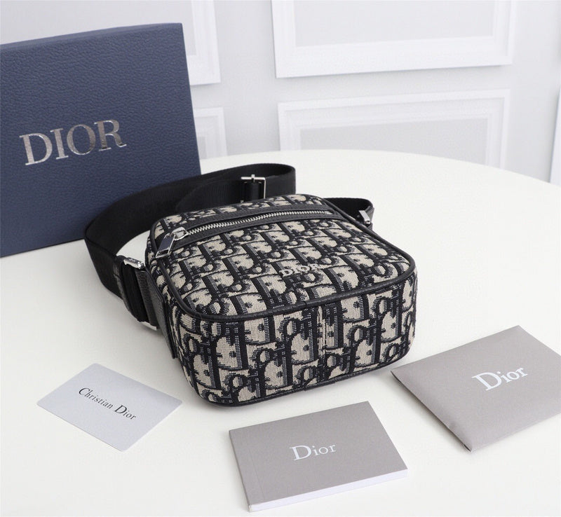 LTB - Luxe Touch Bags - 1522