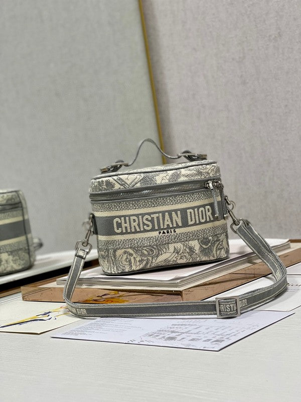 LTB - Luxe Touch Bags - 1954