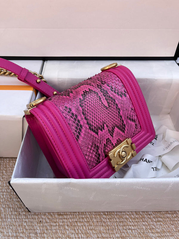 Luxe Touch Bags 

 -  Bags - 3413