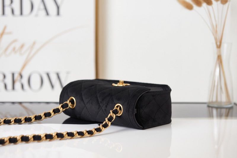 Luxe Touch Bags 

 -  Bags - 3483