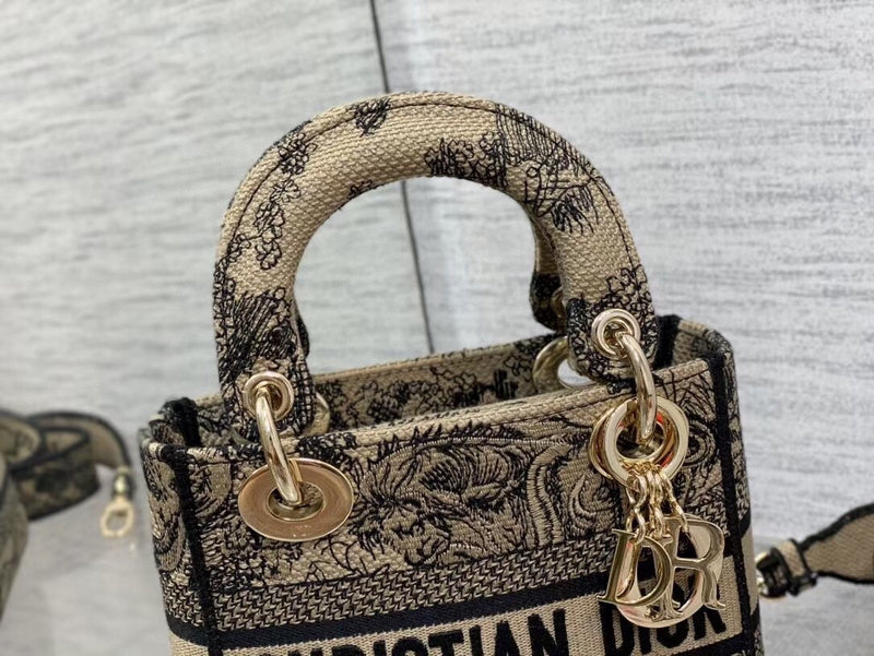 LTB - Luxe Touch Bags - 2209