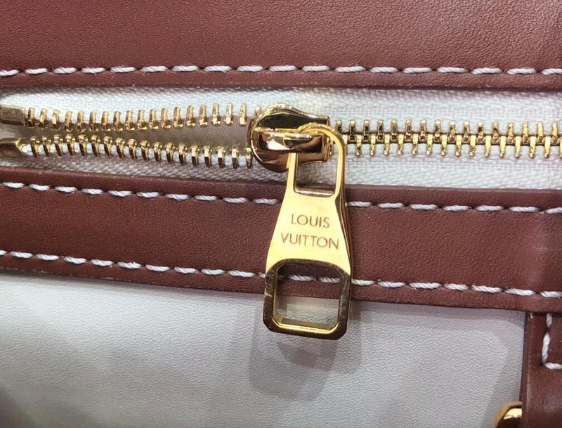 Luxe Touch Bags -   2194