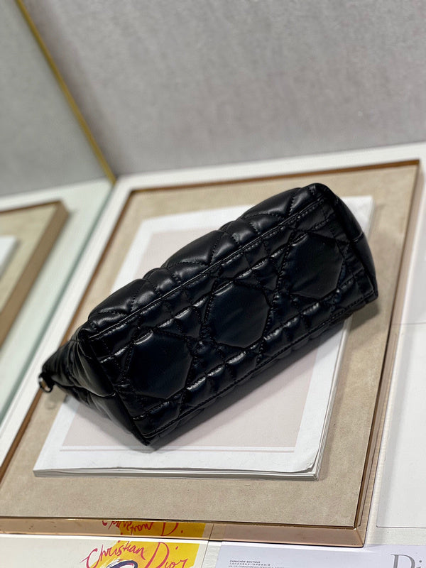 LTB - Luxe Touch Bags - 477