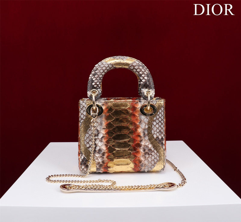 LTB - Luxe Touch Bags - 107