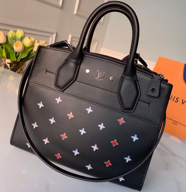 Luxe Touch Bags 

 - LTB Bags - 2944