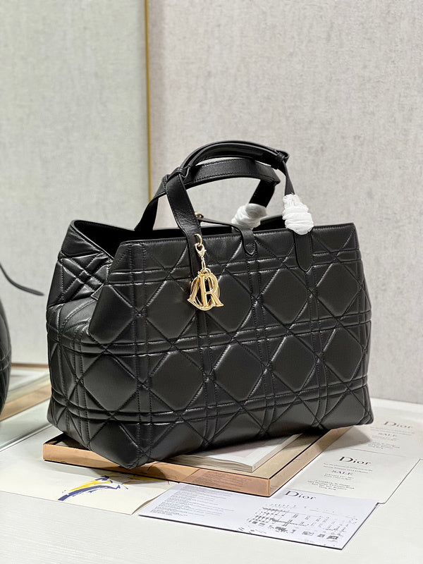 LTB - Luxe Touch Bags - 1581