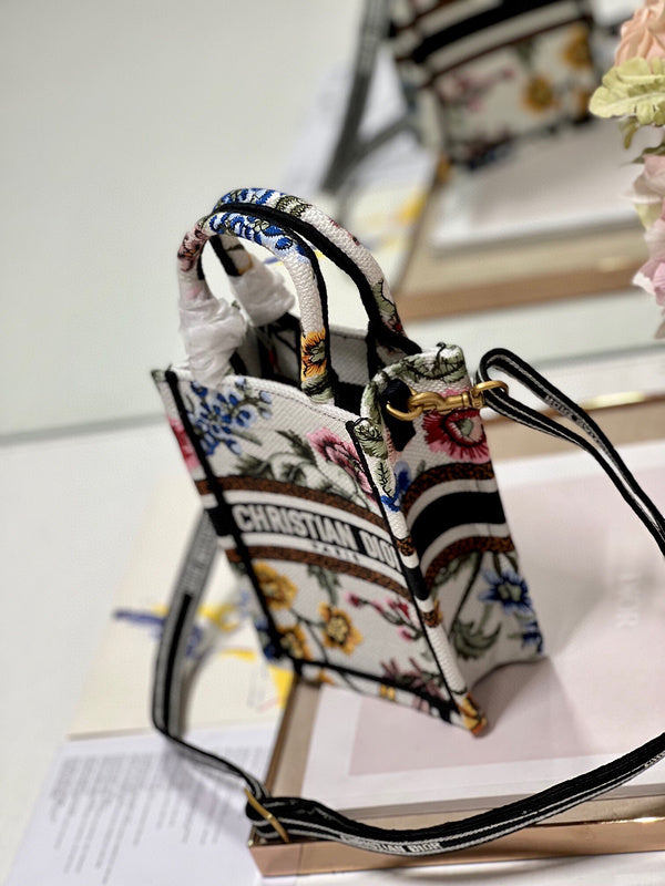 LTB - Luxe Touch Bags - 739