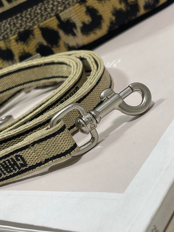 LTB - Luxe Touch Bags - 1922