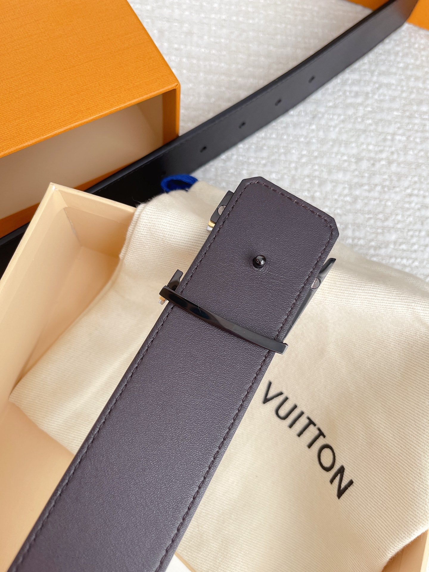 LTB  -Luxury  LUV  BELTS 030