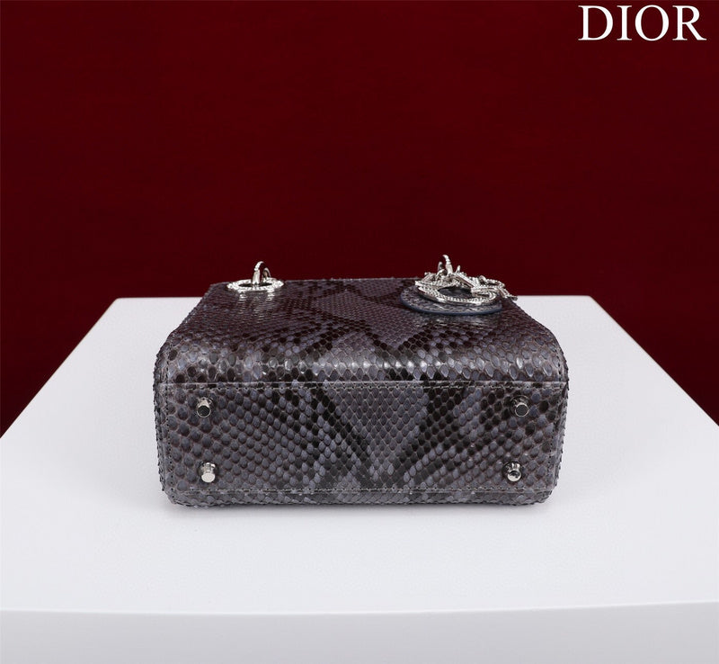 LTB - Luxe Touch Bags - 1719