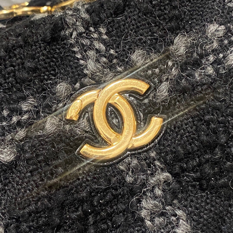 Luxe Touch Bags 

 -  Bags - 2710
