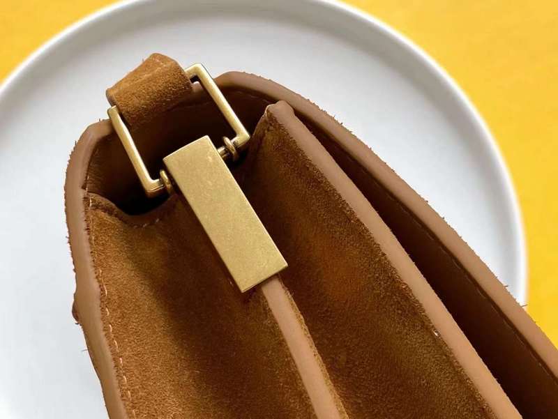 Luxe Touch - SLY Bags 164
