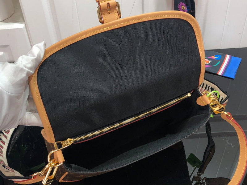 Fashion Luxe Touch bags - 2465