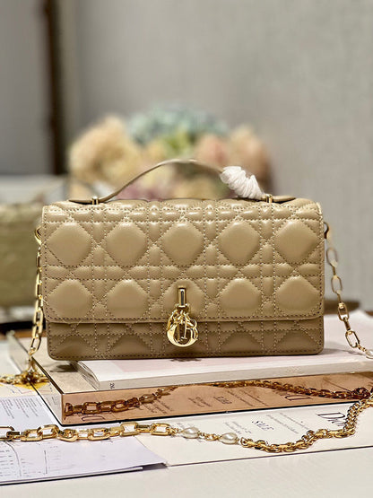 LTB - Luxe Touch Bags - 1411